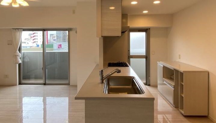 物件内観写真8　(同間取りの別部屋写真となります。)