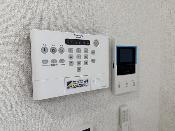 セキュリティ(類似物件の写真です（イメージ写真　現状優先）)