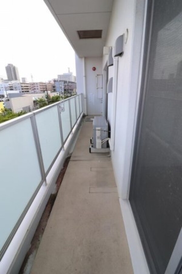 収納(別部屋の参考写真です。現状優先)