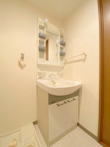 物件内観写真9　(※同物件別号室)