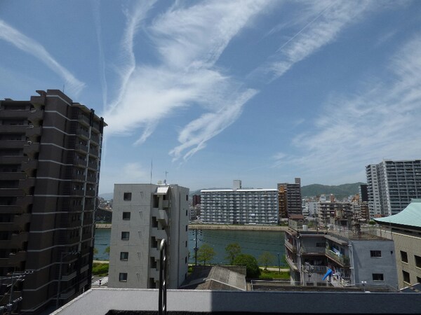 眺望(※同マンション別部屋の参考写真です。)