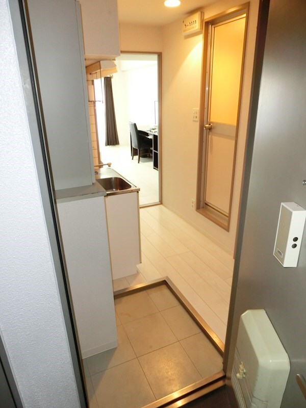 物件内観写真4　(※同物件別号室参考写真)