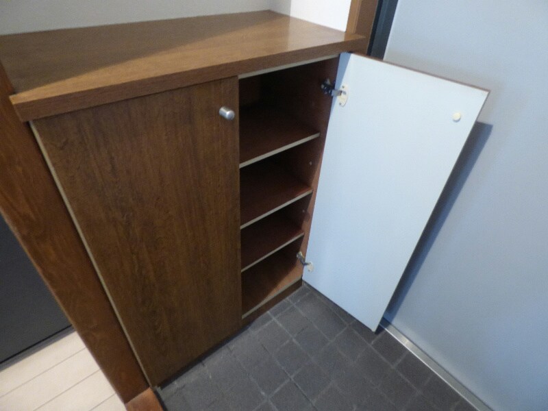 物件内観写真3　(※違うお部屋の写真です)