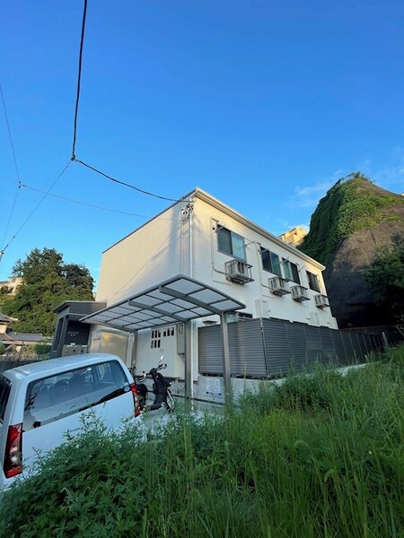 メゾンドリコリス西霞外観写真