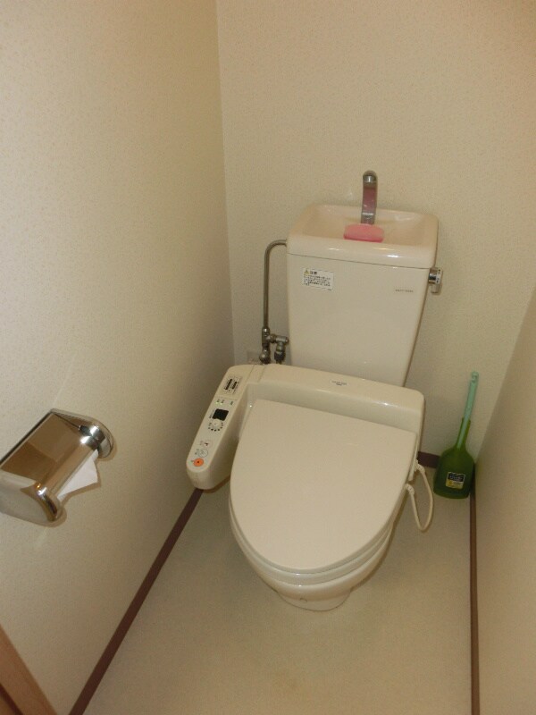 物件内観写真12　(ウォシュレット付)