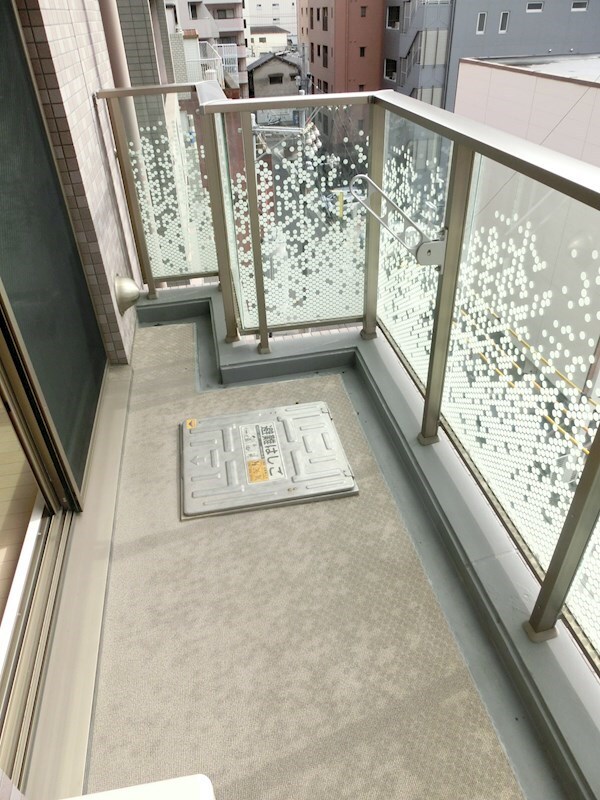 バルコニー(※反転タイプの参考写真です)