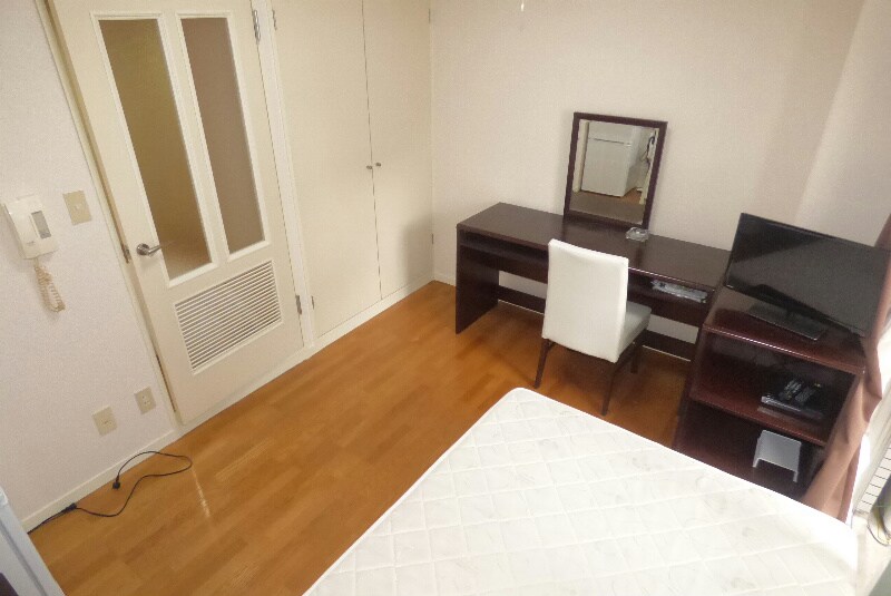 物件内観写真7　(広々リビング☆)