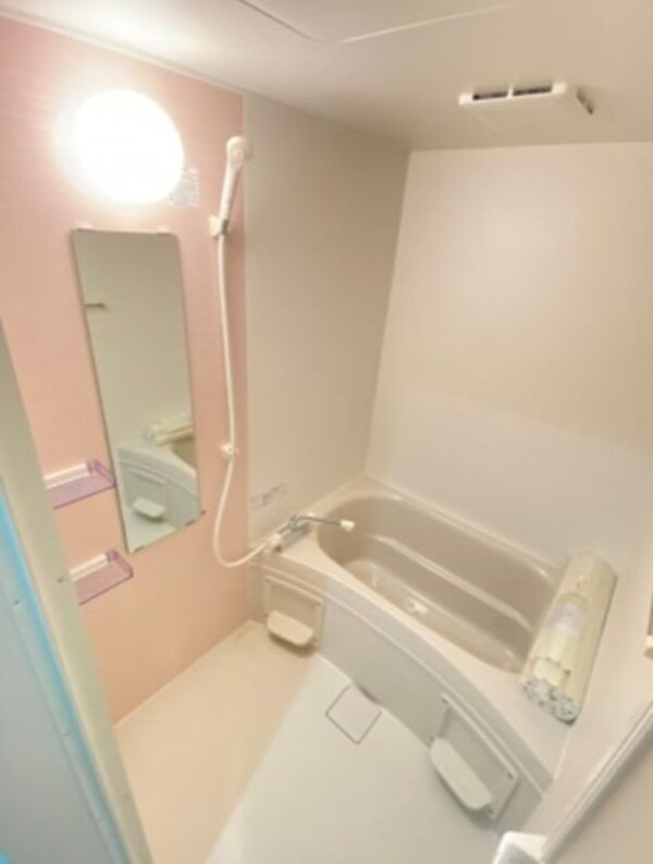 浴室(※同物件別号室参考写真)