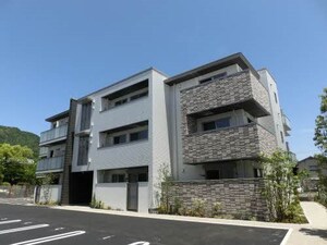 シャーメゾンステージ祇園 外観写真