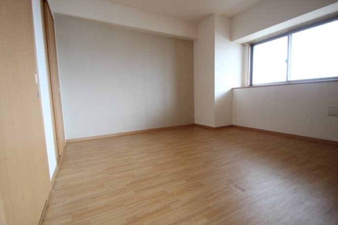 物件内観写真5　(※同物件別号室参考写真)