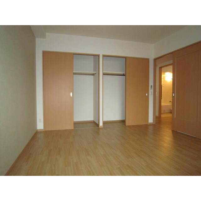 物件内観写真10　(※同物件別号室参考写真)