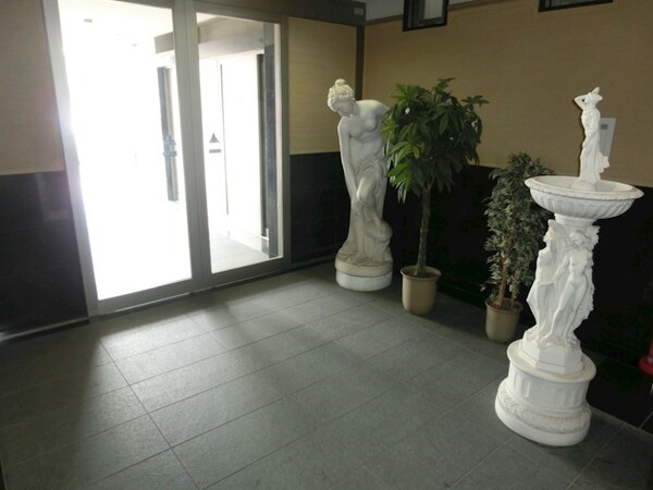 ロビー・ラウンジ