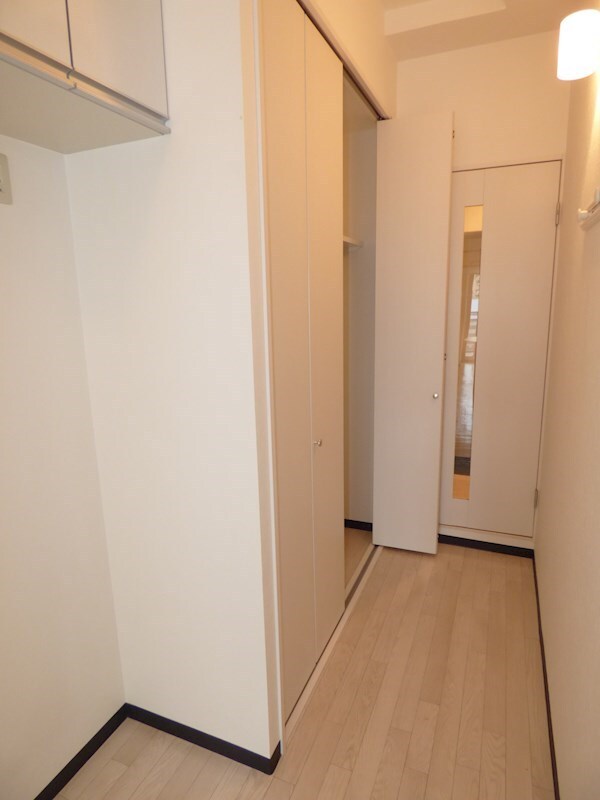 物件内観写真12　(※同マンション別部屋参考写真)