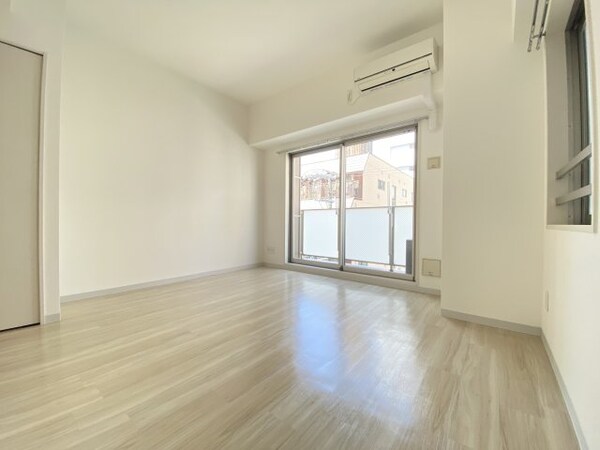 寝室(※同物件参考写真)