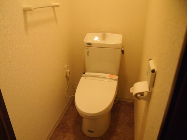 トイレ(※違うお部屋タイプです)
