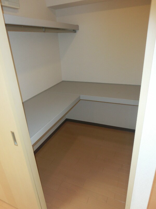収納(※同物件別部屋参考写真プのお写真です)