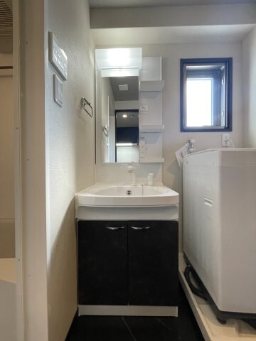 物件内観写真8　(※同物件別号室参考写真)