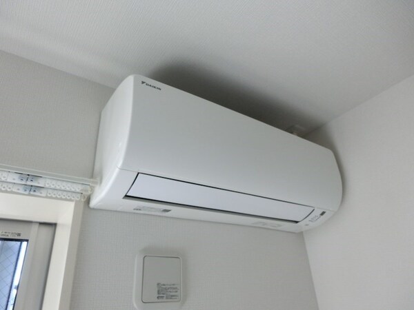 建物設備(エアコン)