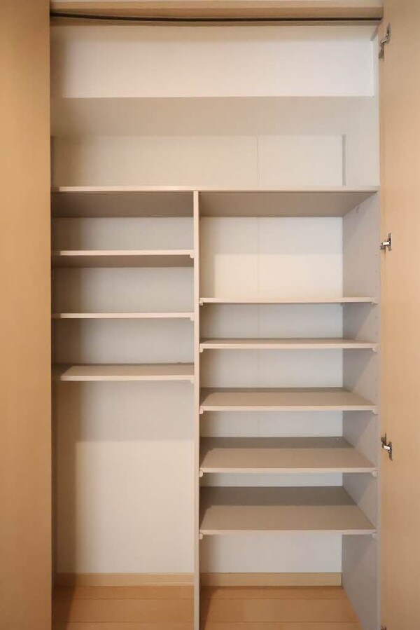 収納(※同物件別号室参考写真)