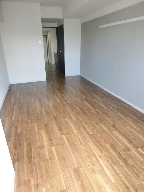 寝室(※同物件別号室参考写真)