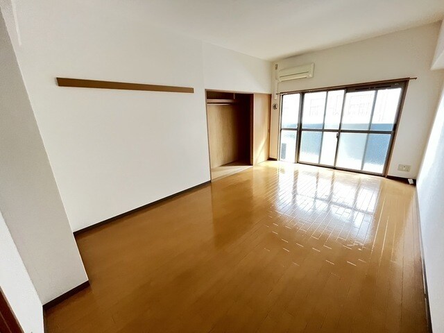 物件内観写真5　(※同物件別号室参考写真)