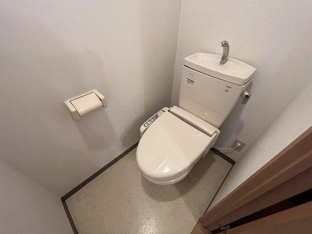 物件内観写真9　(※同物件別号室参考写真)