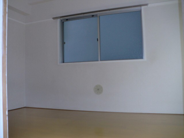 物件内観写真6　(※同物件別部屋参考写真)