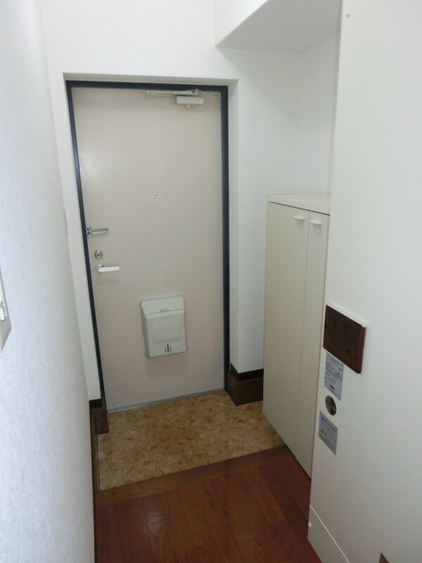 物件内観写真2　(※同物件別号室参考写真)