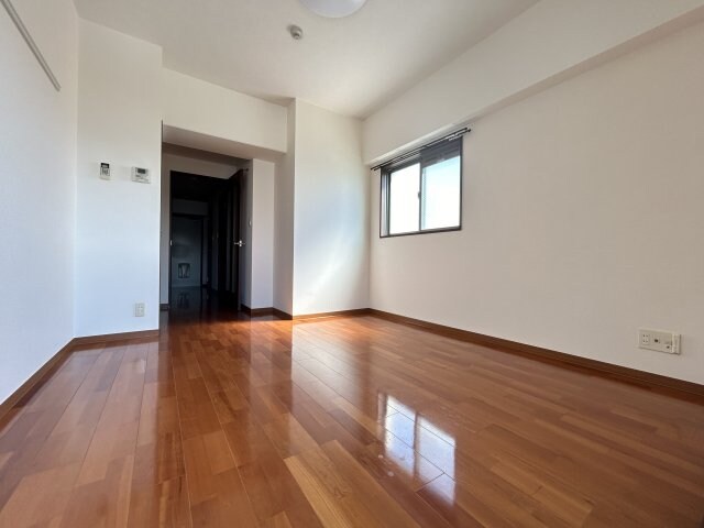 物件内観写真6　(同物件別号室参考写真)