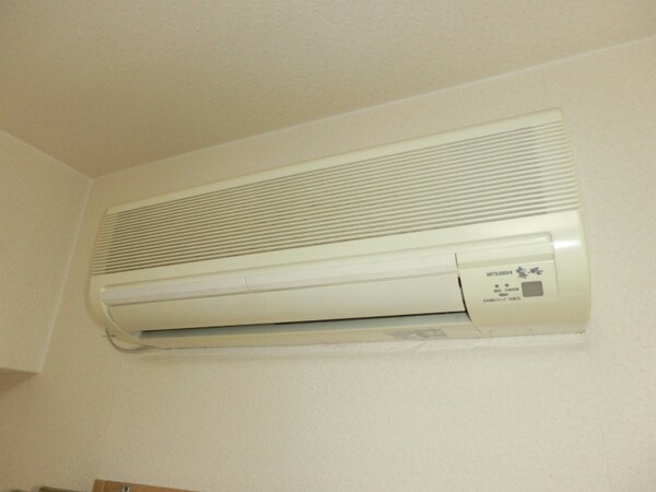 建物設備(エアコン)