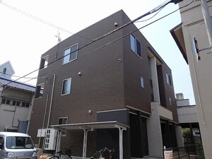 ハミングバード外観写真