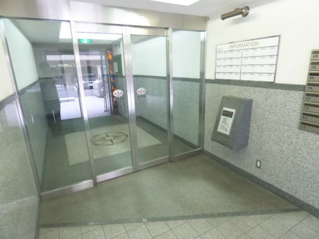 物件外観写真2　(オートロック☆)