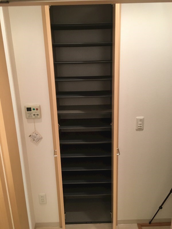 収納(※同物件別号室参考写真)