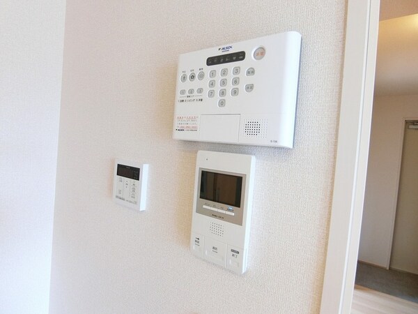 セキュリティ(※同物件別号室参考写真)