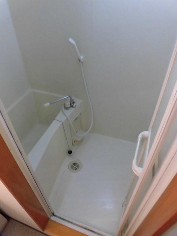 浴室(※同物件別部屋参考写真)