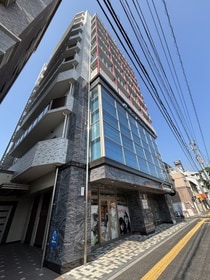 ファビュラス曙の外観写真