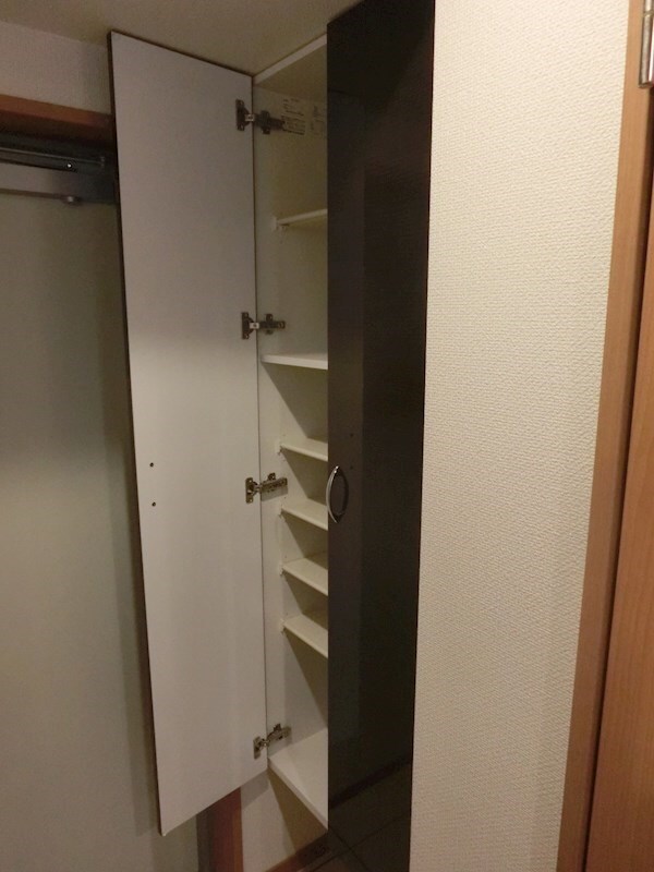 内装他