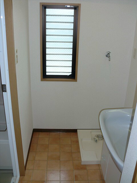 物件内観写真17　(※同物件別部屋参考写真)