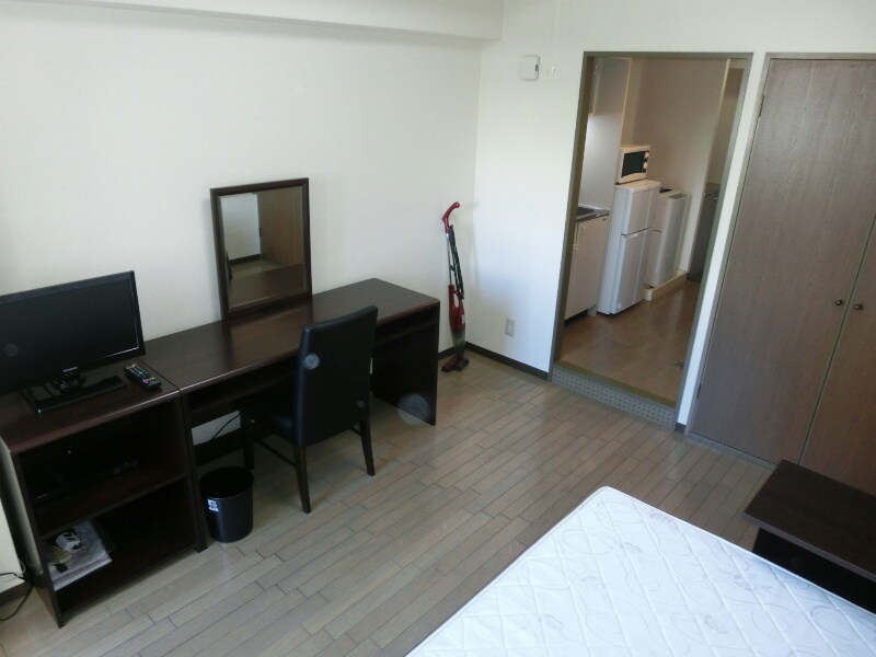 物件外観写真3　(明るいベッドルーム☆)