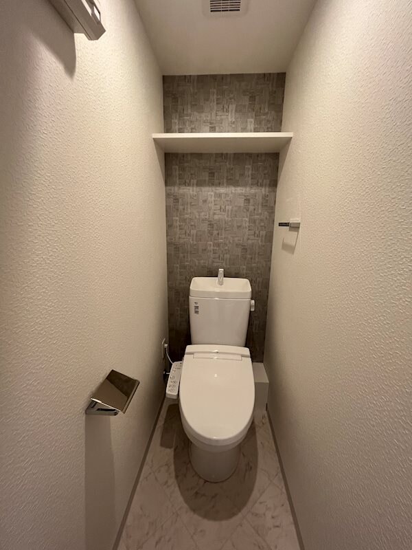 トイレ(※同物件別号室参考写真)