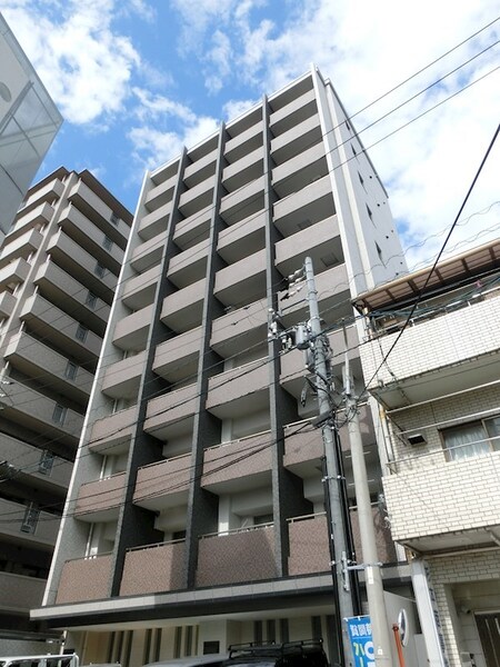 LATOUR出汐外観写真