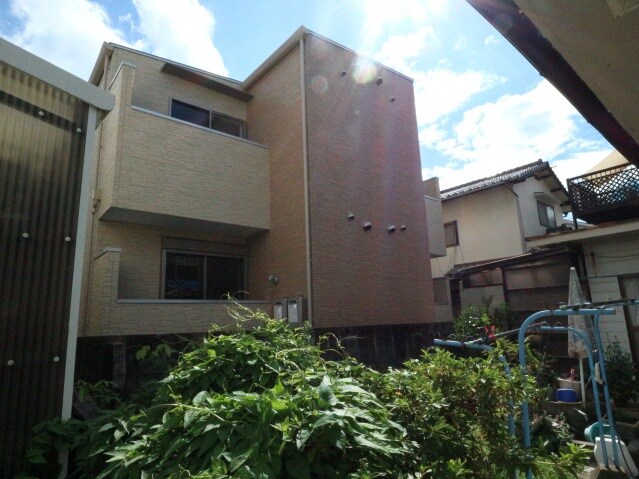 物件外観写真2　