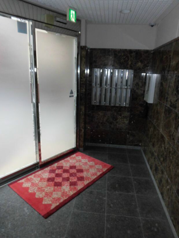 物件内観写真28　(エントランス)