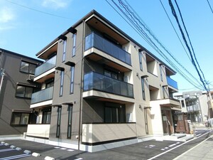 プレミア尾長西　B棟外観写真