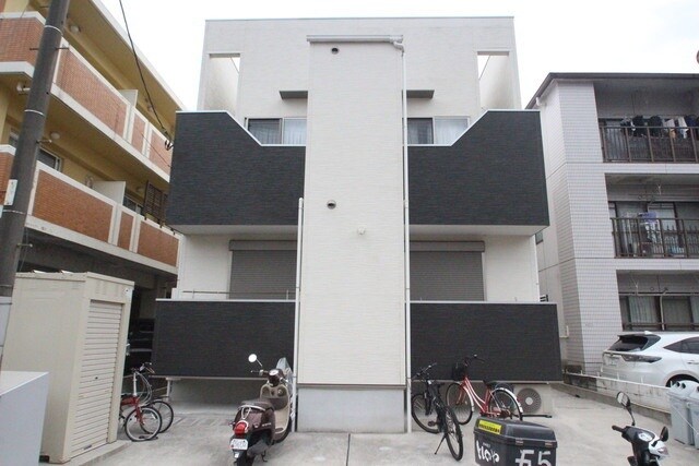 GRANDTIC　旭園の物件外観写真