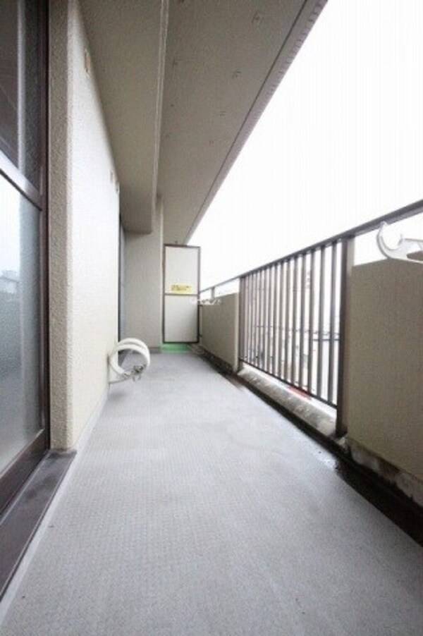 バルコニー(※同物件別部屋参考写真)