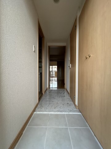 物件内観写真3　(同物件別号室参考写真)