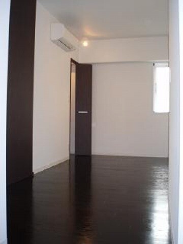 物件内観写真8　(※同物件参考写真です)