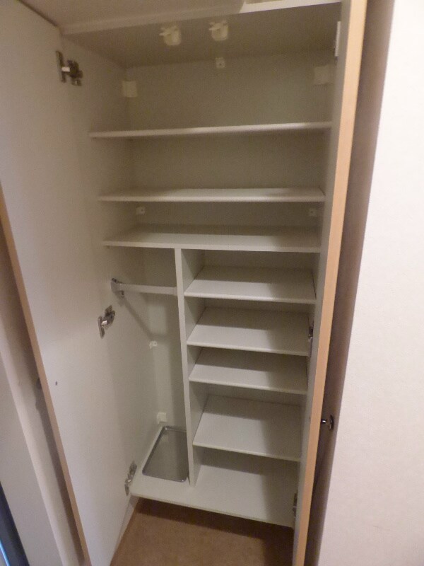収納(同物件別部屋参考写真)