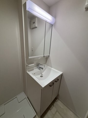 物件内観写真8　(※同型モデルの類似写真)